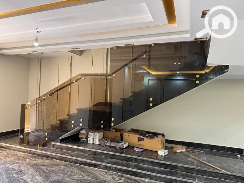 6 5c212b62-7a85-42c9-ac23-ae624ec73ff0. jpg