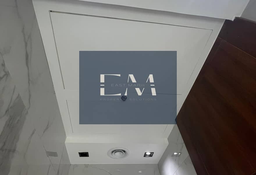 2 5d8c705f-0fe3-4604-b449-dce5945dd60d. jpg