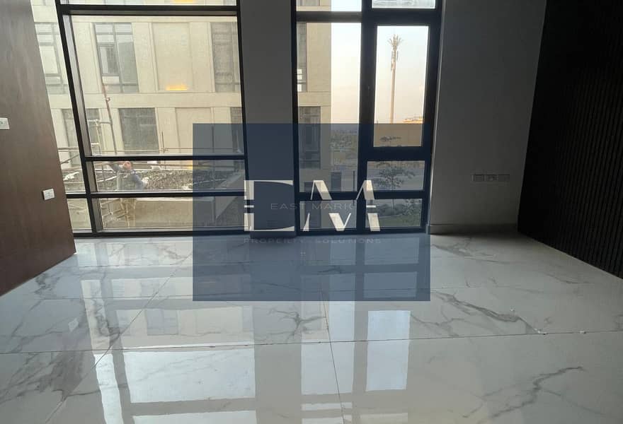 7 12906d64-c7f3-4499-a9cf-8e51fa8c99b2. jpg