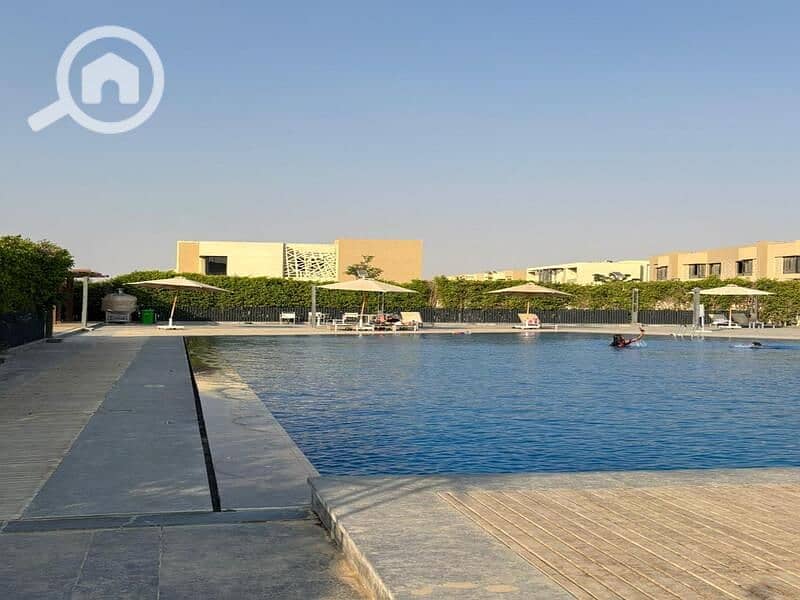 6 2b19dce1-7e90-47b1-b4c6-dd330d1744c3. jpg