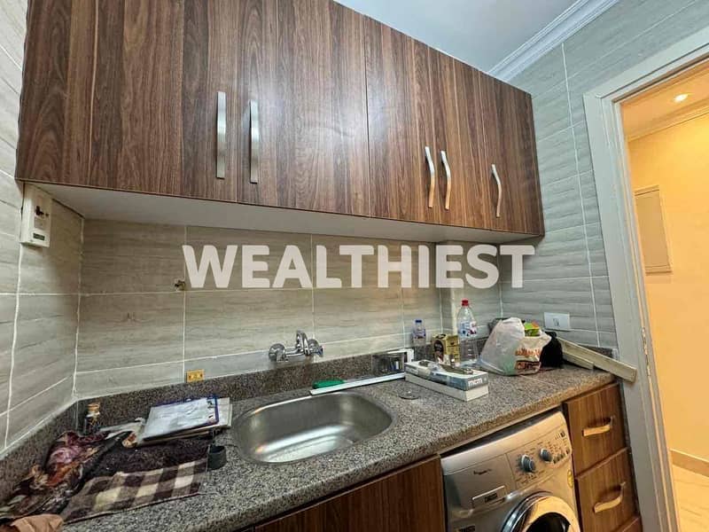 7 132ae6c4-89ae-49cd-a6b9-f1fe97d2b74e. jpg