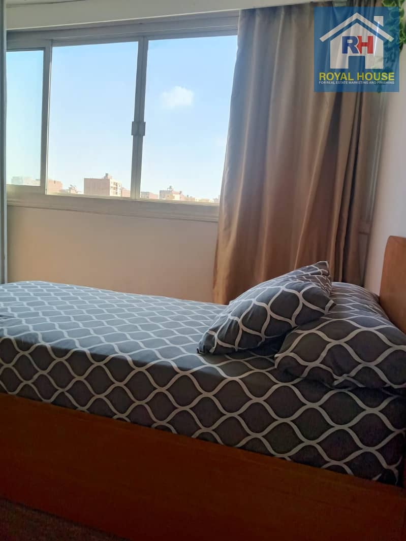 10 194bfe86-74ec-4dbe-a5fc-bb21d641f6e1. jpg