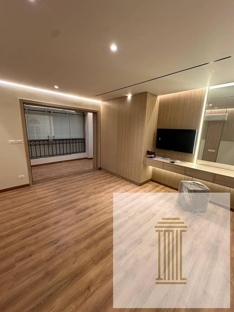 2 0a2a073c-d404-4416-a835-0bd0d64ca423. jpeg