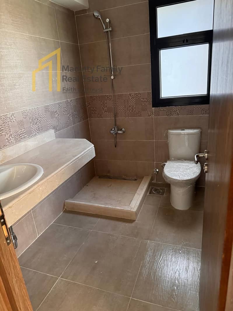 8 WhatsApp Image 2026-01-25 at 1.56. 23 PM (1). jpeg