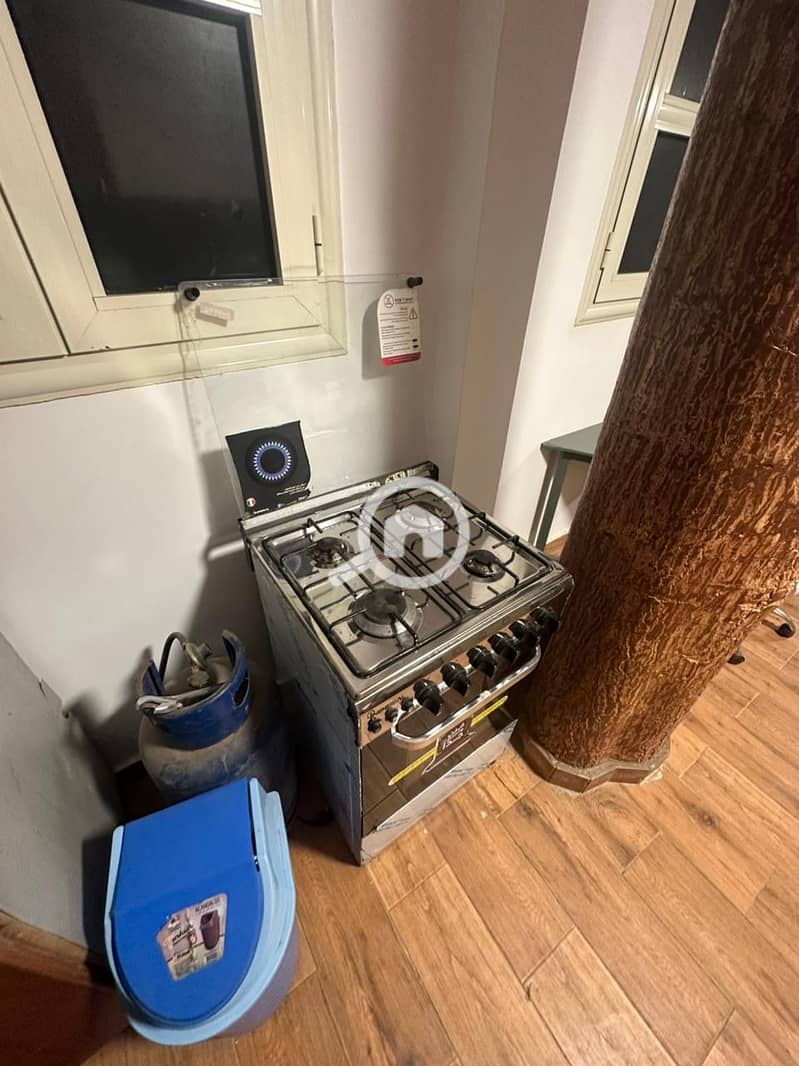 15 400C917B-59E8-4F56-8A0F-D0C99AB6263C. jpeg