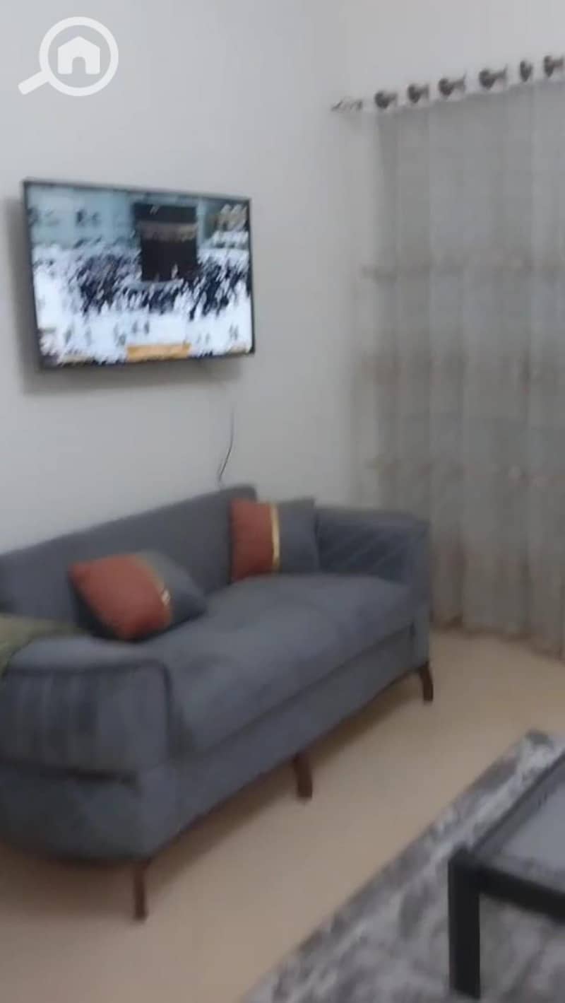 13 bf2f014d-c0a6-406b-a9bf-5c19addc385d. jpeg