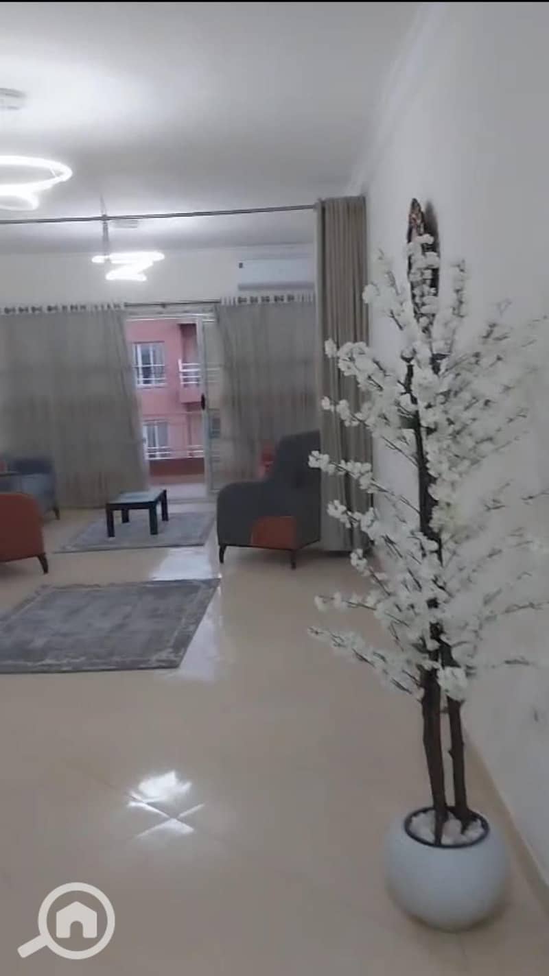 14 b05d9dd2-becc-4082-9a56-5f04c38f7474. jpeg