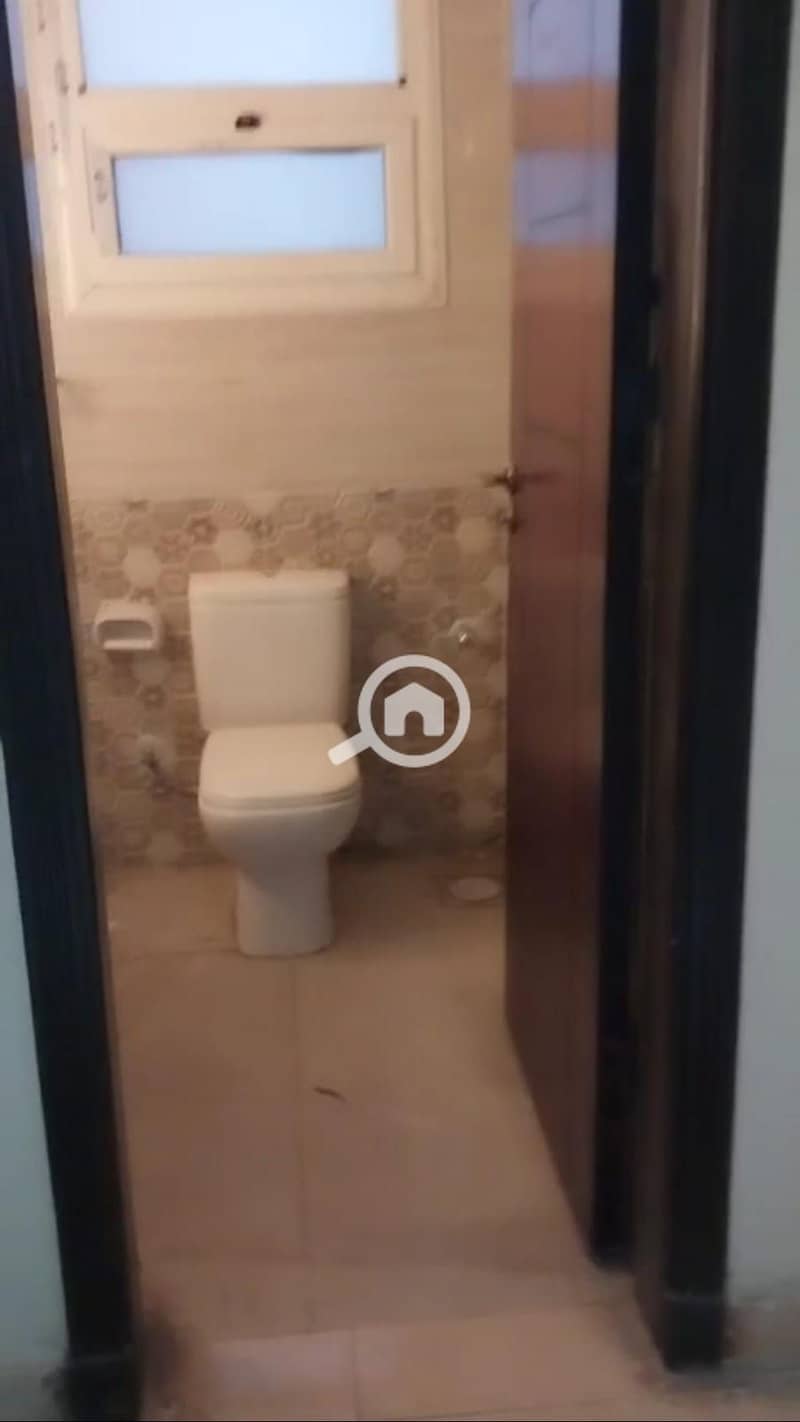 15 771197f9-0db4-4dea-86a8-99602f268551. jpeg