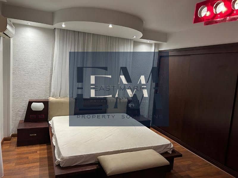 10 bce580cb-5a1d-4b21-bb34-f61b23f9c7a2. png