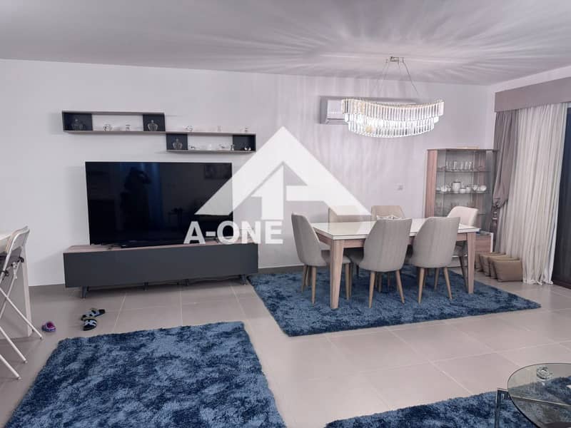 4 90adf9e7-b70b-46aa-90a4-4fd240ea3bd1. jpg