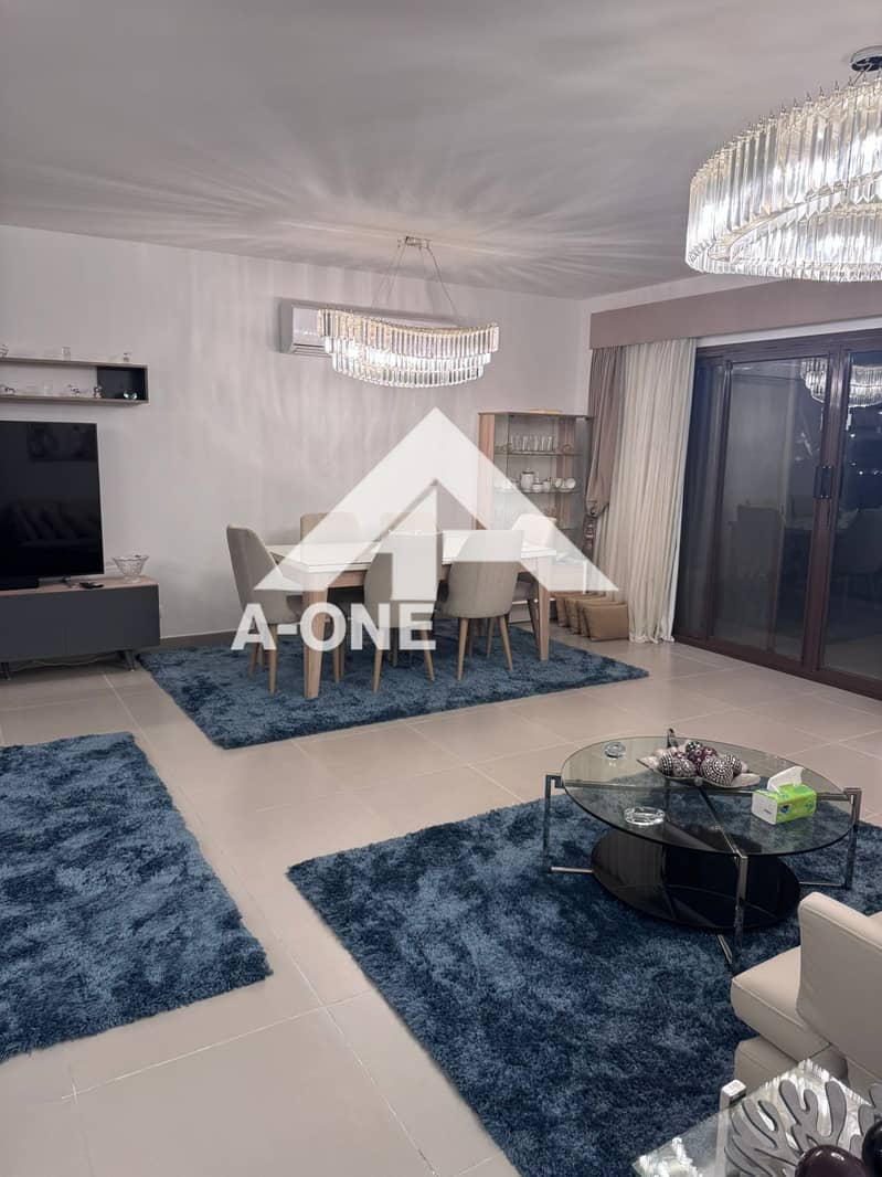 5 12ce849b-74a9-4603-9364-e92721d3aa9c. jpg