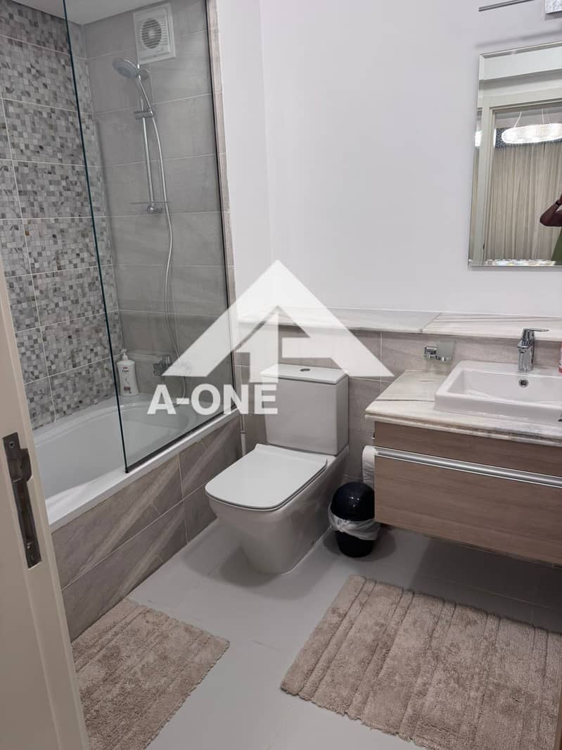 10 8e3484ce-27eb-4e9f-84ba-142382c205cd. jpg