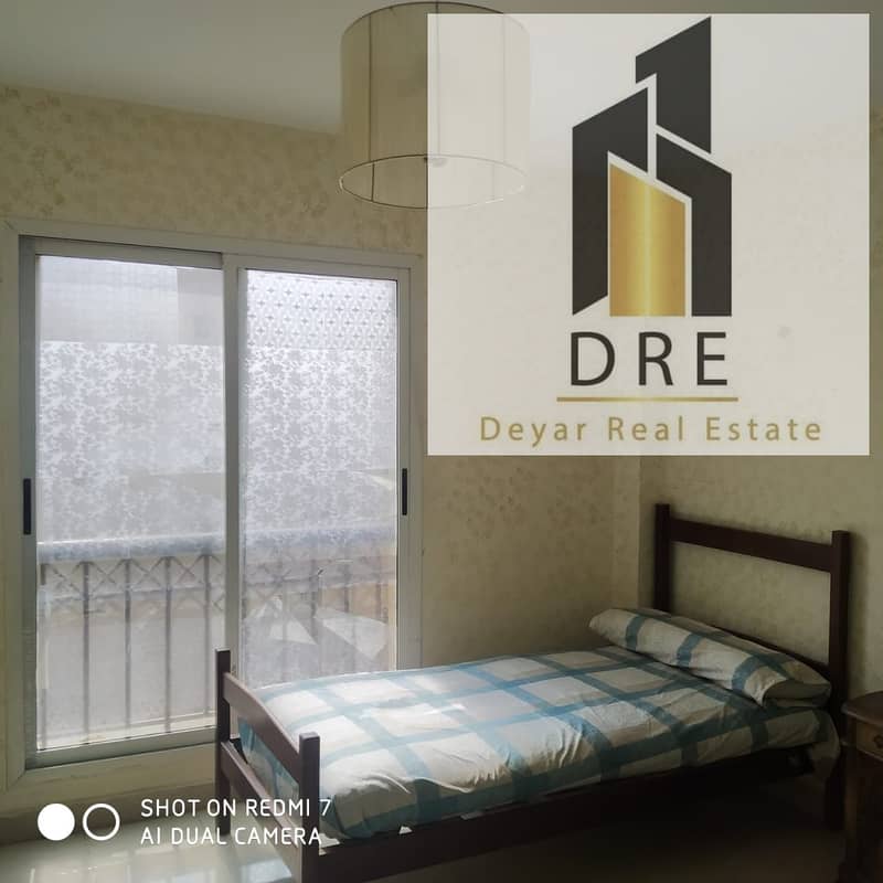 4 5e56c0f0-ff19-45a0-898c-c274e5463f30. jpg