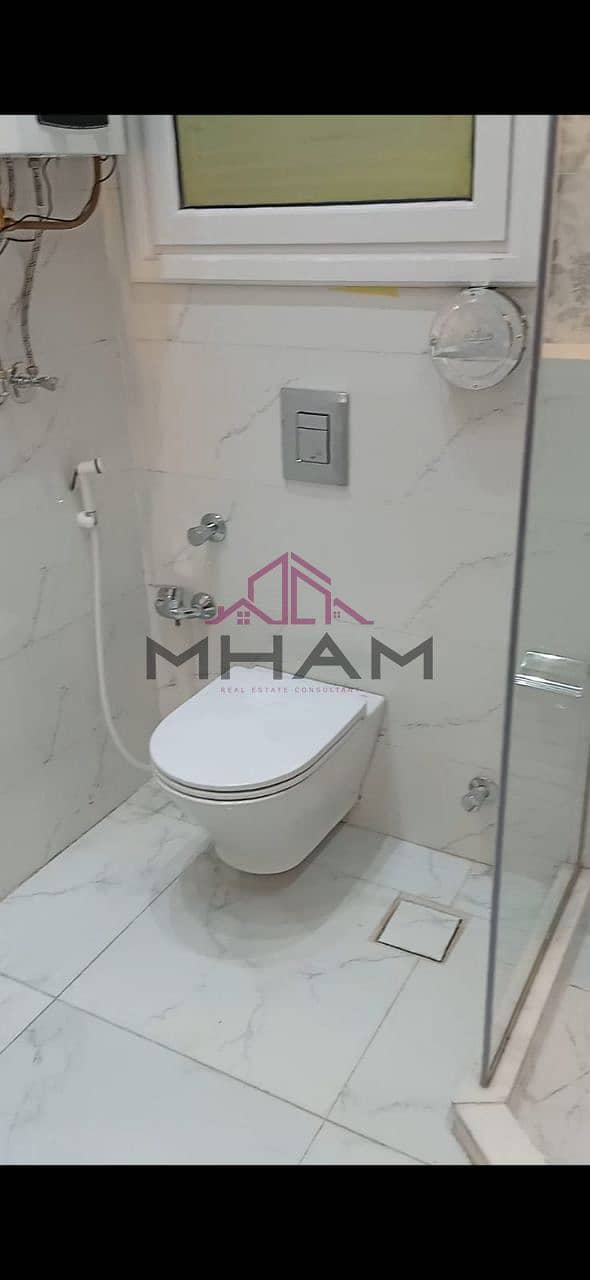 4 photo_6026175378327538621_y. jpg