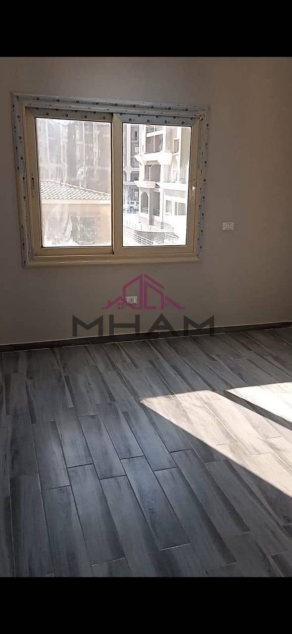 7 photo_6026175378327538622_y. jpg