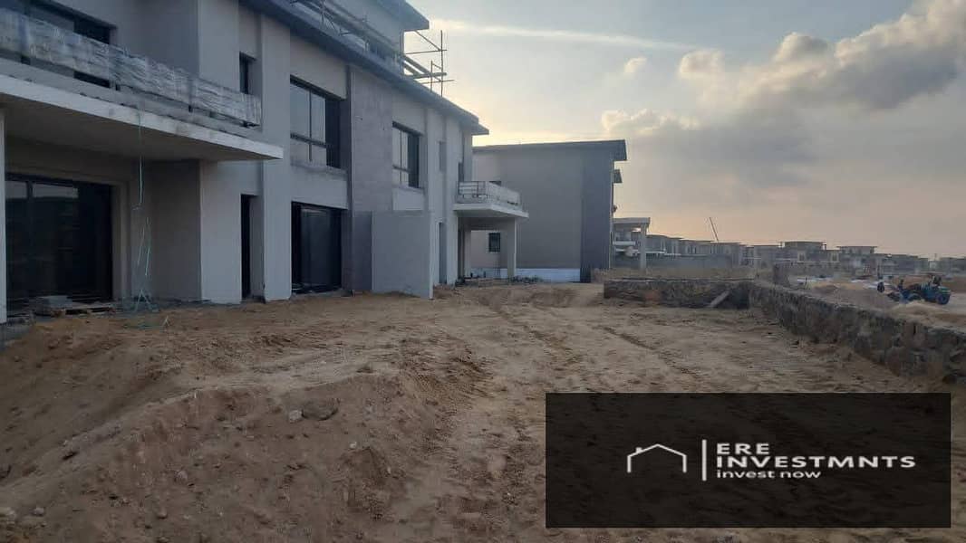 9 b55813fe-bfa8-4d1e-961a-637e9d7426d5. jpg