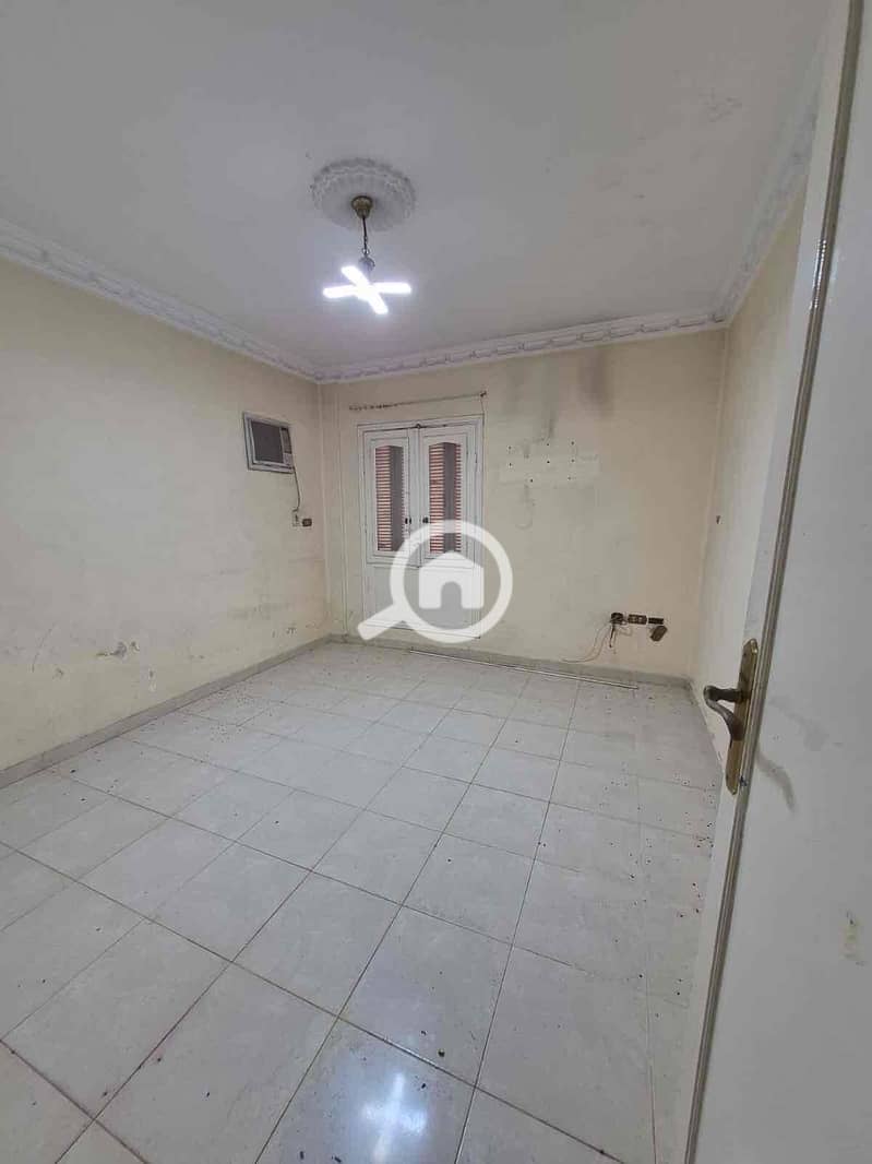 2 43cff407-ff52-4b08-b868-fee564043043. jpg