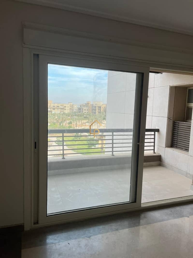 4 WhatsApp Image 2026-01-22 at 5.40. 20 PM. jpeg