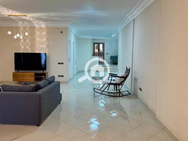 2 b15d569b-cc1e-492f-8896-2d22a0f6c328. jpeg