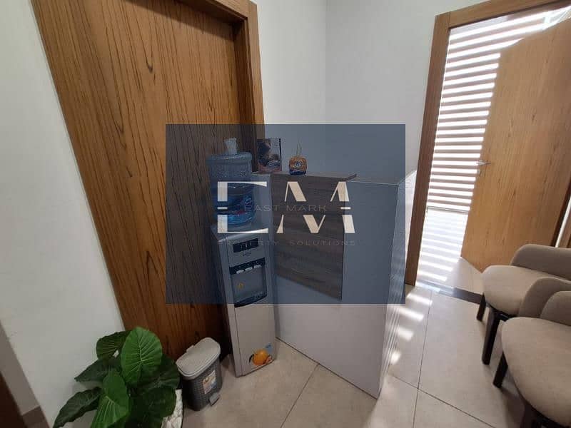 2 22f189b6-635e-4a89-b48f-ae98edaa7881. jfif. jpg