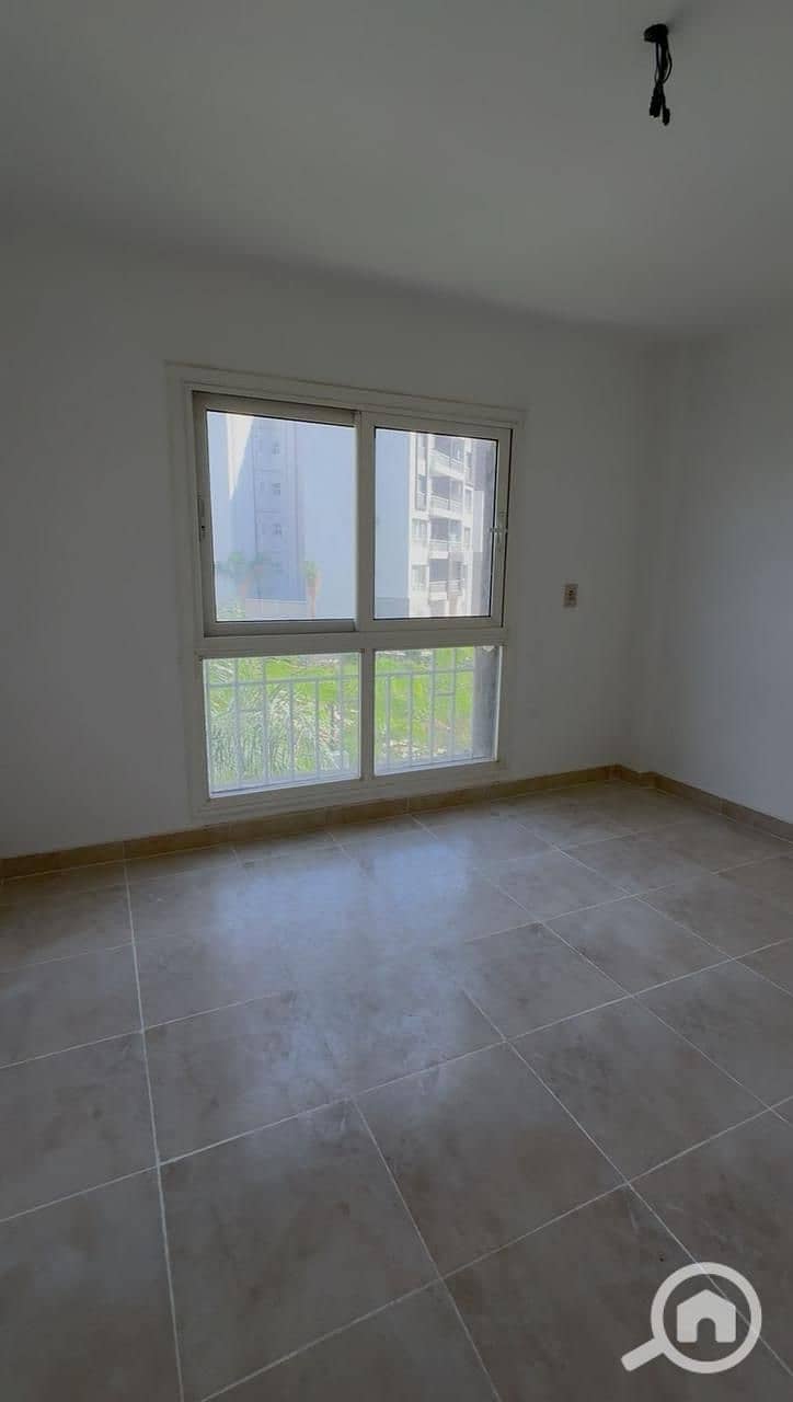 5 fdd3fd59-5002-43ce-970e-f0f25094bac4. jpg