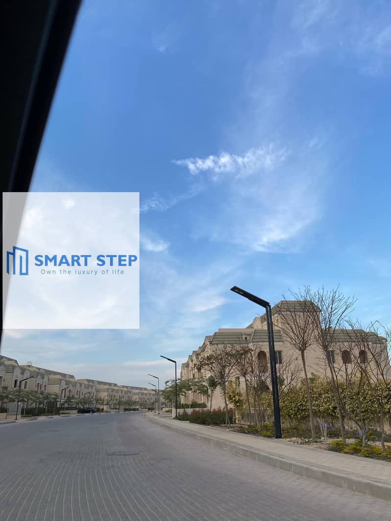 10 212bca35-0a1a-466a-990c-73229b2a105f. jpg