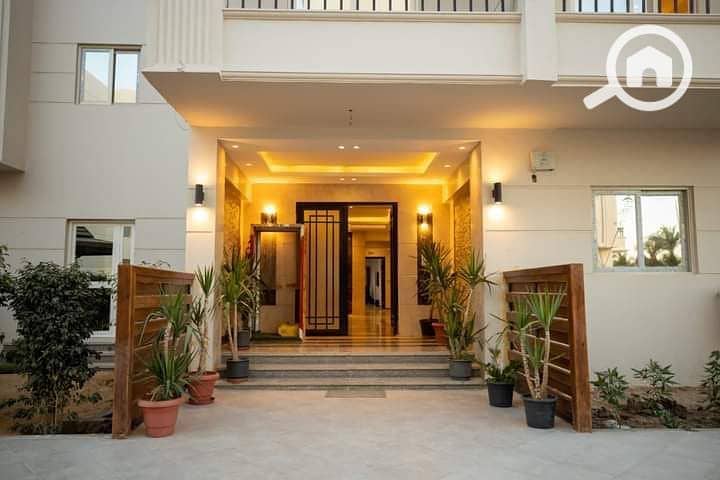 5 20a74f0a-3c5e-4bc3-9795-b7f12f603810. jpg