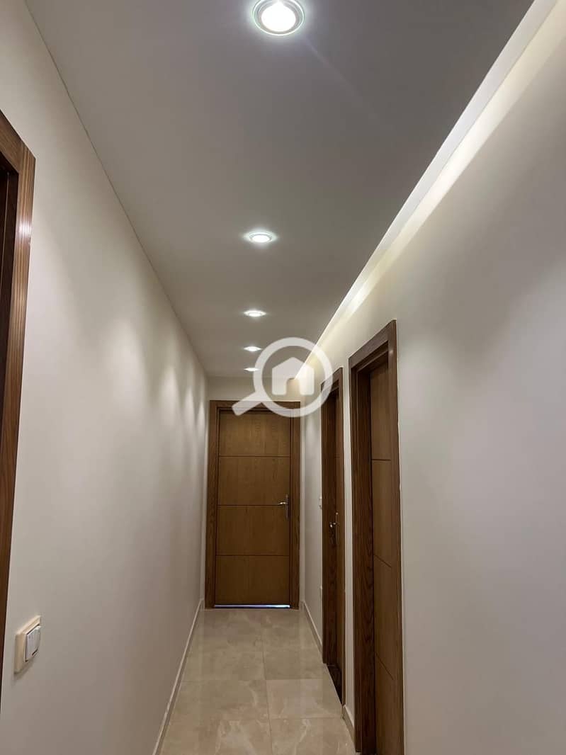 32 WhatsApp Image 2026-01-25 at 3.21. 33 PM (1). jpeg