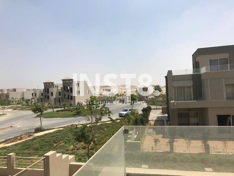 2 0ad0b873fd06fabb0d8aff39ab5ec358_1. jpg