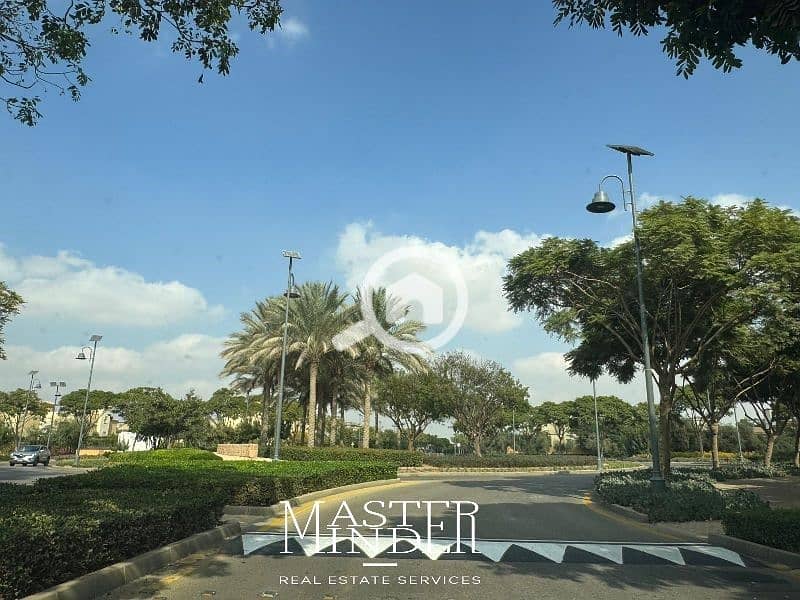 4 WhatsApp Image 2025-11-11 at 14.17. 19 (2). jpg