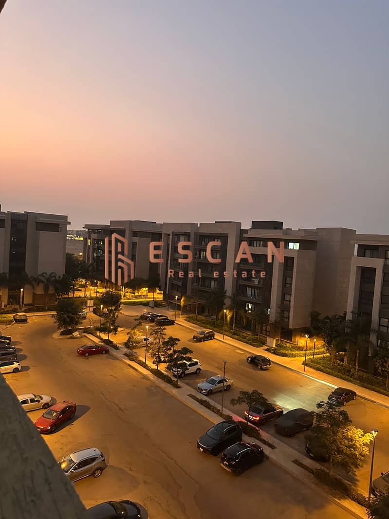 7 ef14718e-b3ad-4fca-8523-2f32eb5d0178. jpeg