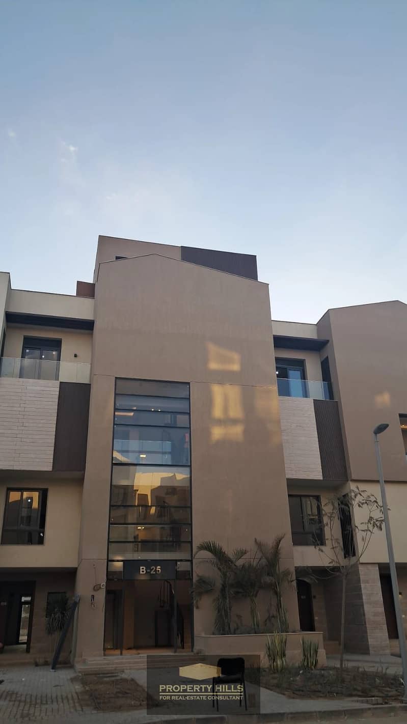 11 PHOTO-2026-01-24-20-31-35 2. jpg