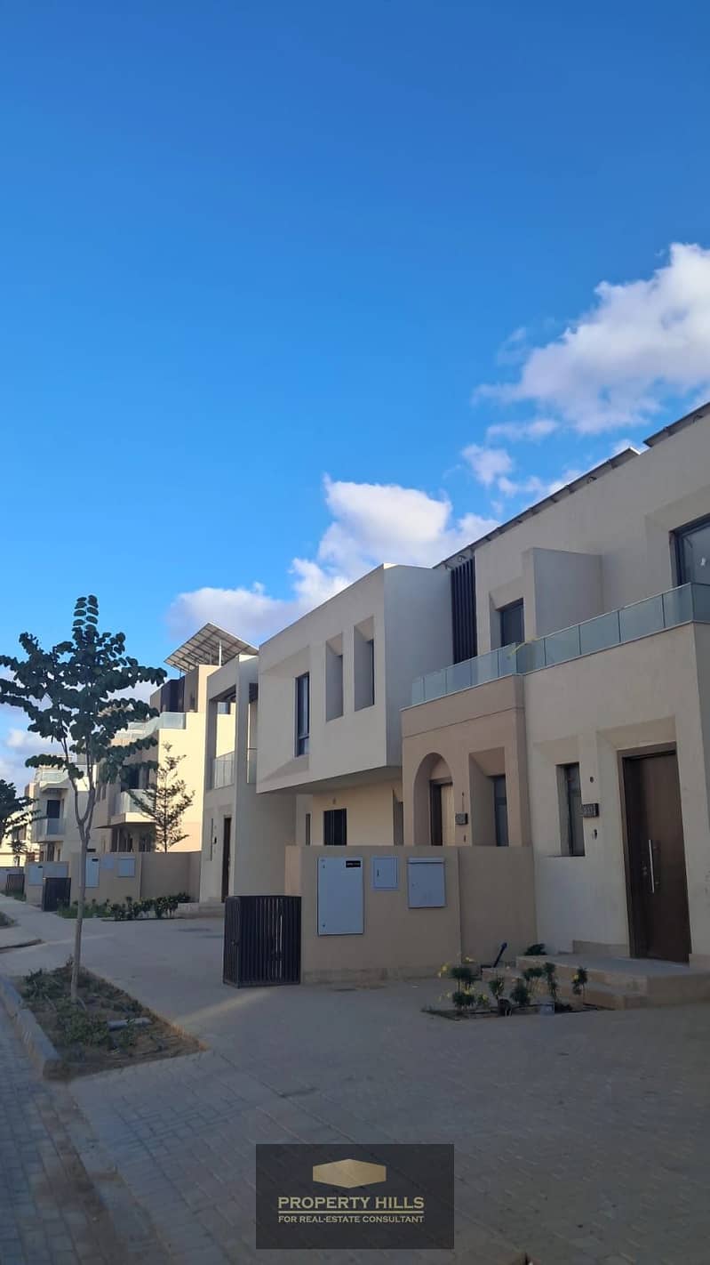 16 PHOTO-2026-01-24-20-31-54. jpg