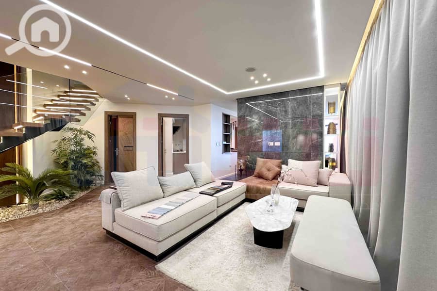 2 WhatsApp Image 2025-09-07 at 1.48. 42 PM. jpg