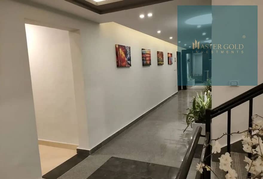 7 6ebc6e82-007f-408a-9b99-f59c844af3e7. jpeg