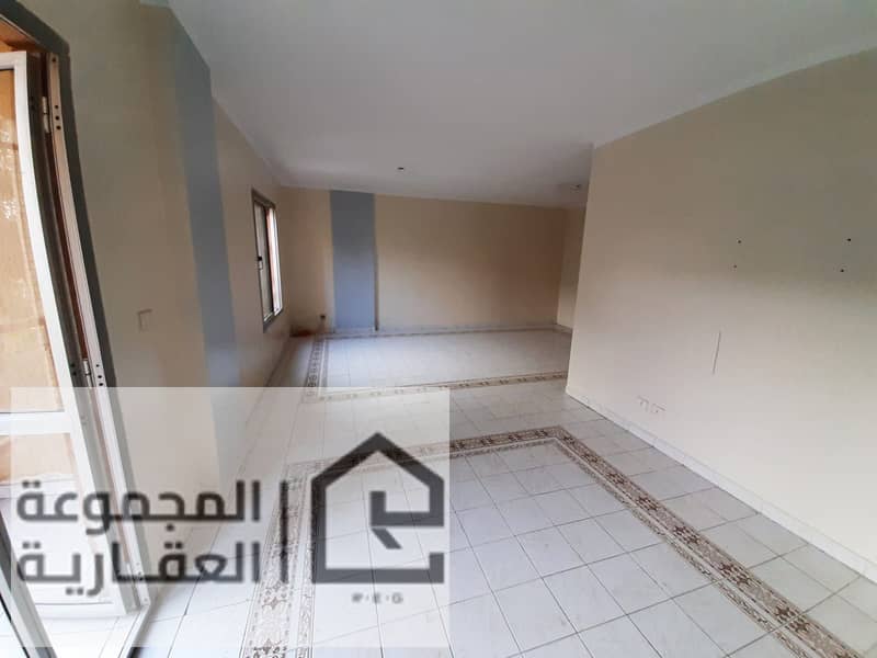 11 b4388aeb-e447-40a8-987c-0b9d81b06bd4. jpg