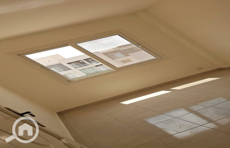 8 faa18804-90be-4e24-a63c-9397e0fbf264. jpg