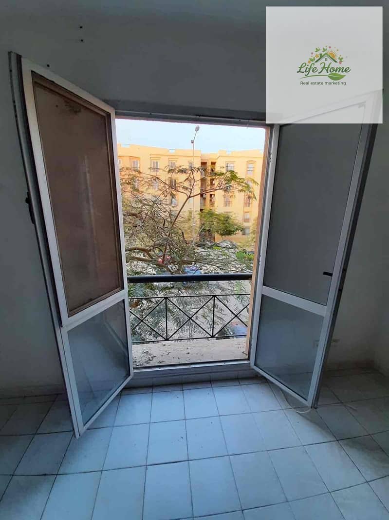 4 29b276d6-41fc-4b8c-a09f-bd7d3760f8d5. jpg