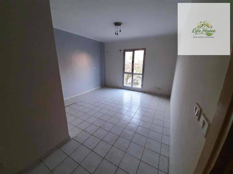 7 5dd6ae3a-542e-4cc6-84fb-4f3f7bc653ac. jpg