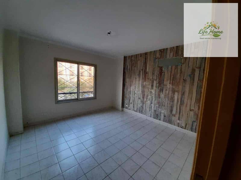 9 479e6a39-89f0-4f95-a2b8-711c6430b1d5. jpg