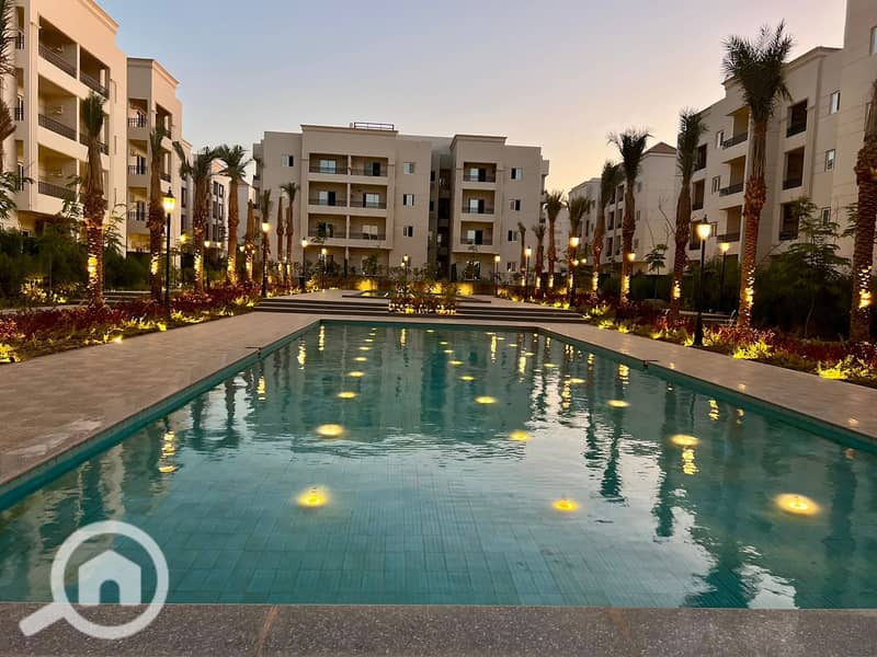 5 4c7a308f-1c30-4601-baa5-8a509c70dd21. jpg