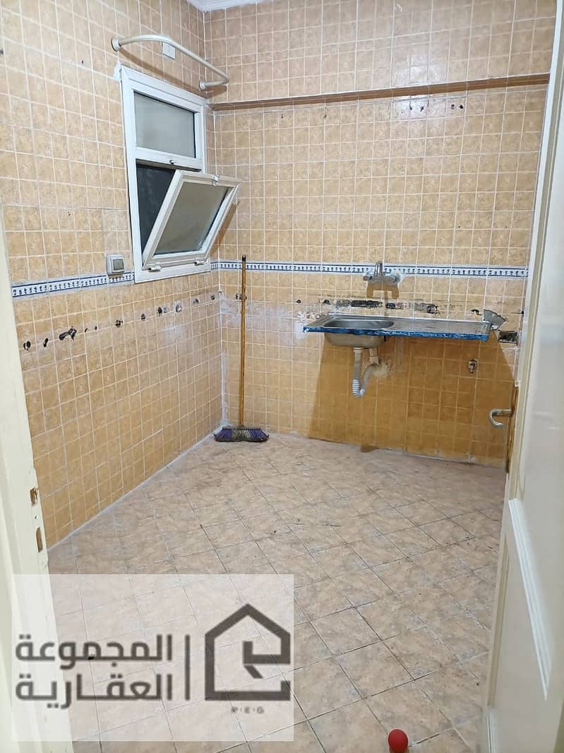 6 ceee54de-b2eb-456d-8c57-51ab5374c37b. jpg