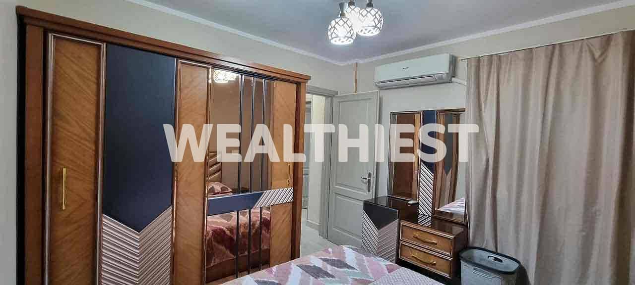 8 e5d90d7d-01b7-4f50-850e-f272cdfc4a6a. jpg