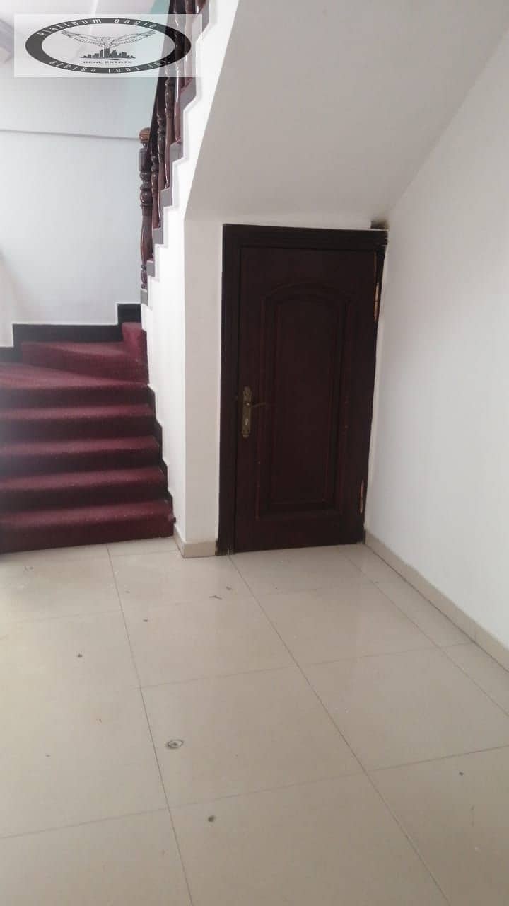 4 bcb31d01-79e9-4cbd-b4f3-a7bb04cfa977. jpg