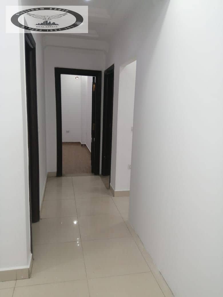 8 e557ea23-bb02-446a-9fa8-c09cb49d368e. jpg