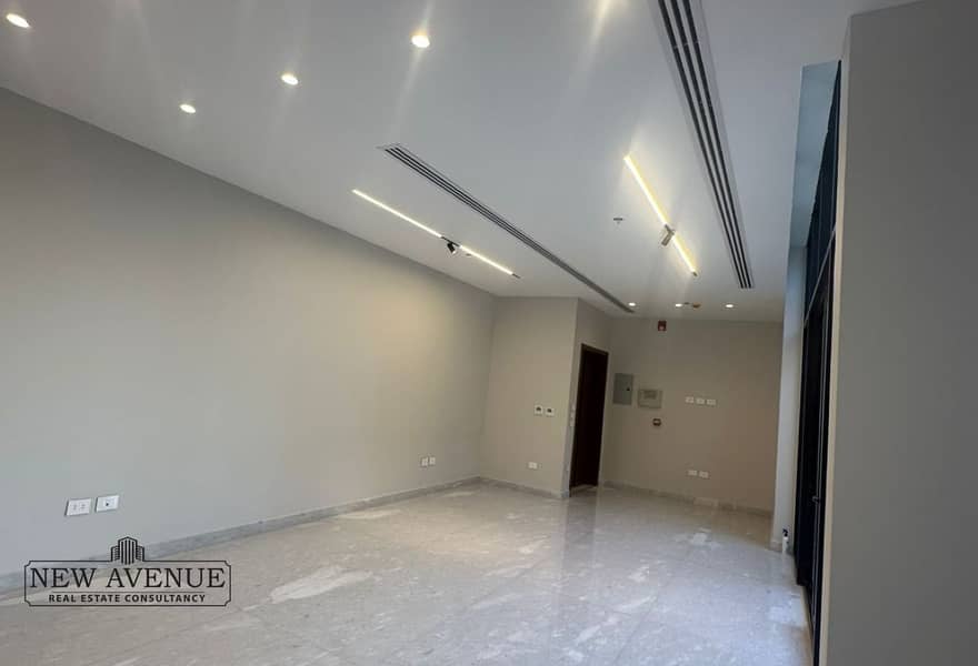 3 1fb2540d-8516-4723-b80a-a5c5bbd70f8d (1). jpg