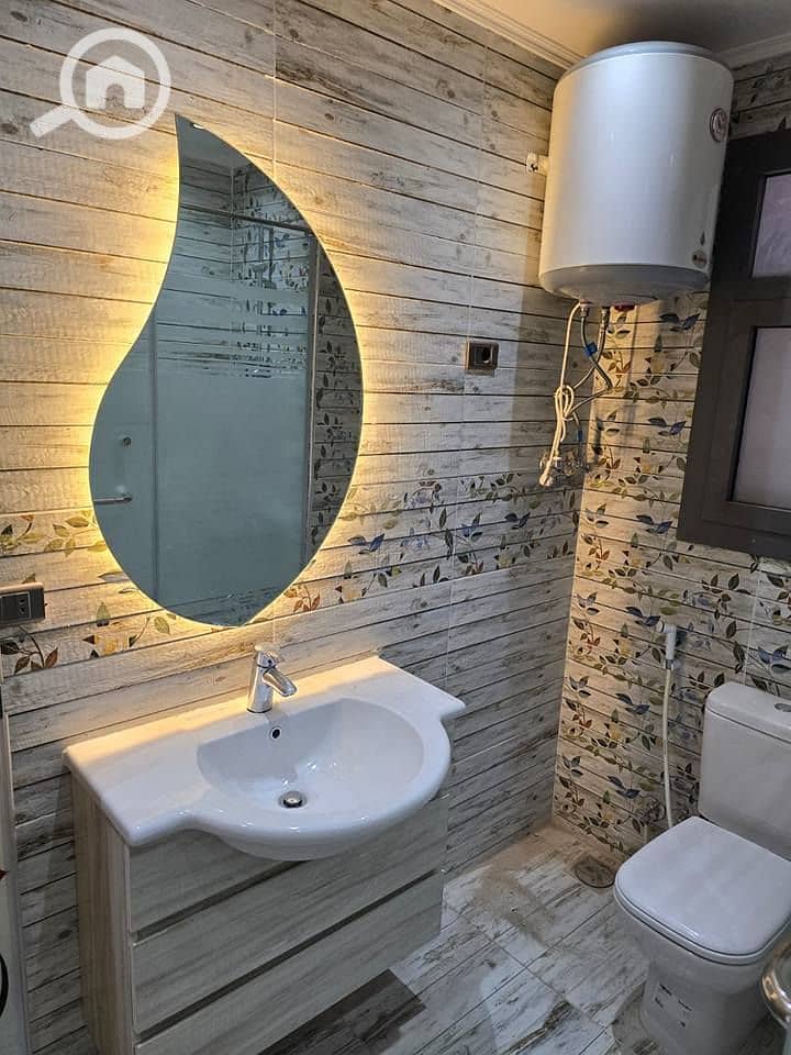 6 597653992_4195699070759038_2230952701315350812_n. jpg