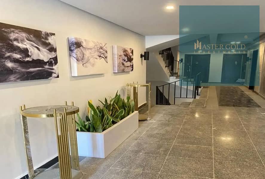 28 e6d932b4-d922-4bff-aef6-1b5cf1f560d3. jpeg