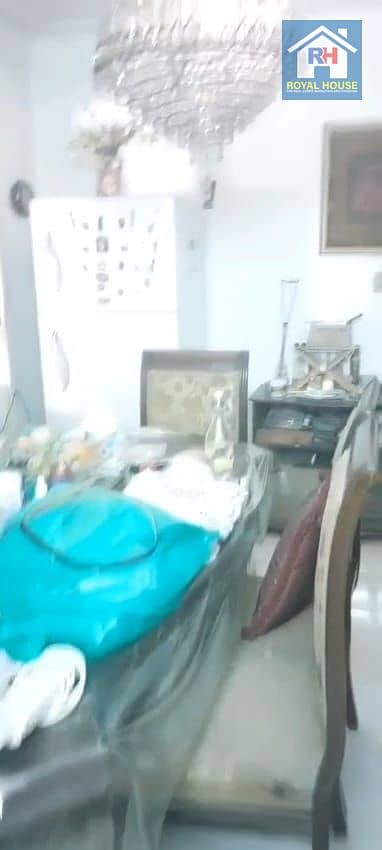 3 4b51b34c-4c8d-4f1d-a810-4798cd3a3306. jpg