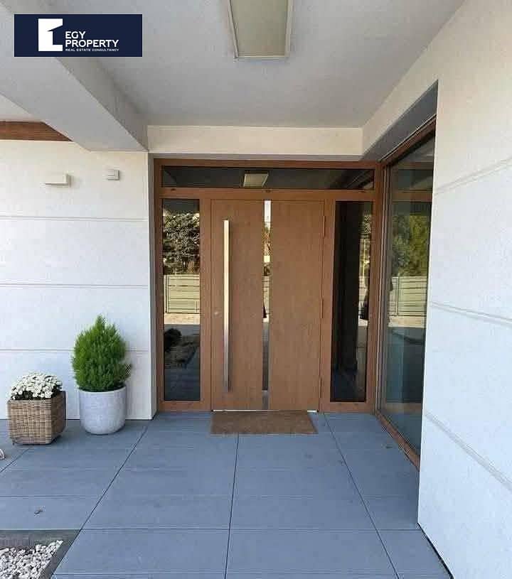 10 618631053_122215894190363256_7770202777296154877_n. jpg